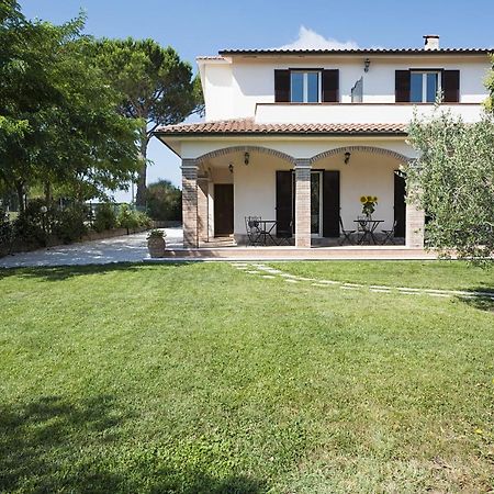 Agriturismo Il Fontanile Марсилиана Екстериор снимка