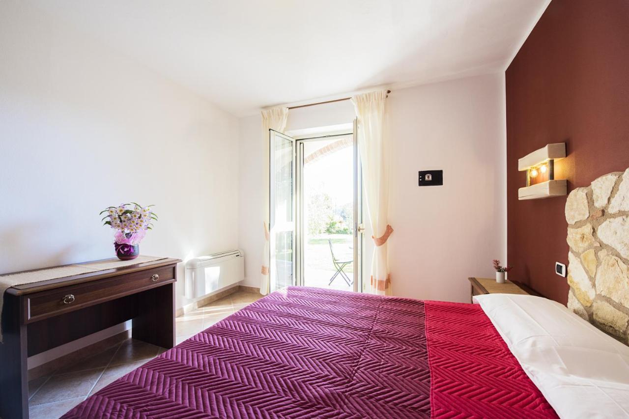 Agriturismo Il Fontanile Марсилиана Екстериор снимка