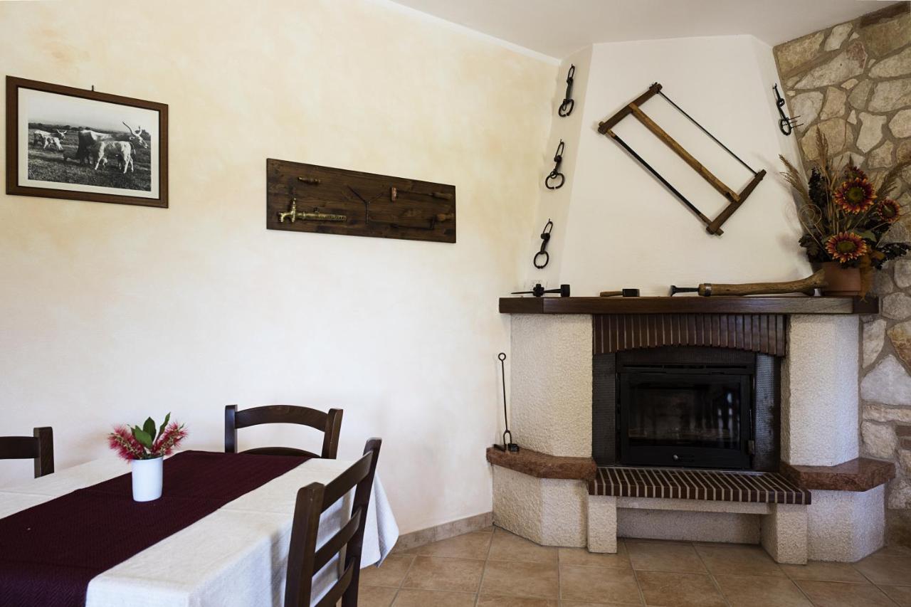 Agriturismo Il Fontanile Марсилиана Екстериор снимка